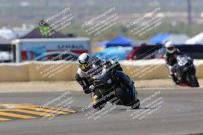 media/Oct-09-2022-SoCal Trackdays (Sun) [[95640aeeb6]]/Turn 2 (1110am)/